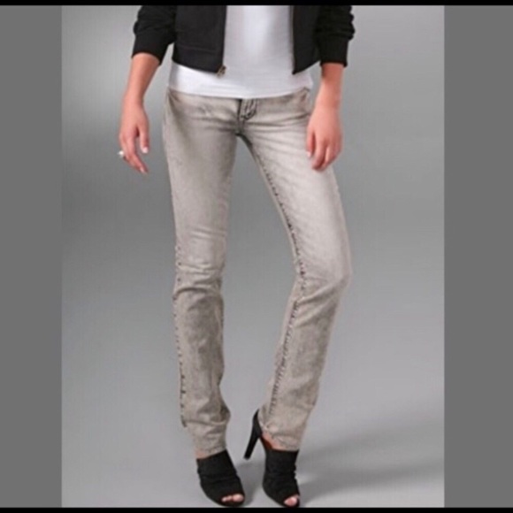 Madewell Denim - Madewell rail straight gray jeans size 26